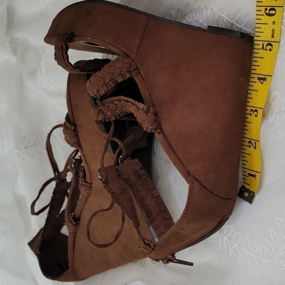 Carlos Santana Wedge Sandals Chocolate Lace Size 8 - Picture 6 of 10